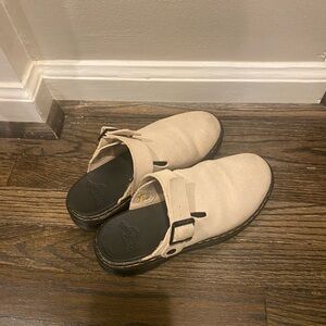 Dr. Marten’s Slide-On Shoes
Size 7